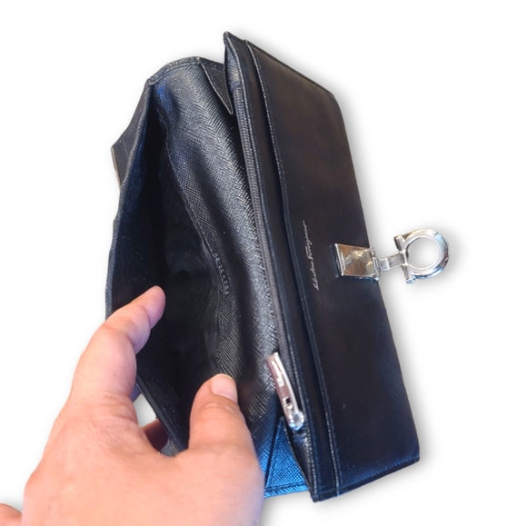 Salvatore Ferragamo Authentic Leather Long Wallet - Picture 9 of 16